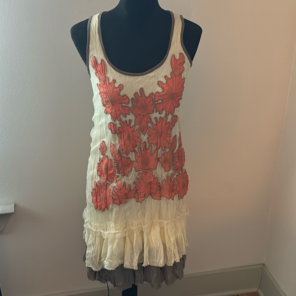 Altar’d State Boho tiered cotton gauze / lace floral aplique dress Sz S
